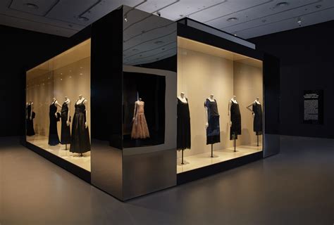 v and chanel|v&a Chanel exhibition.